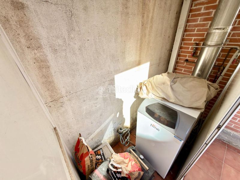 Foto 5d653e93-c51e-456b-9da3-bf5f95433e97. Casa aparellada amb calefacció aparcament a Valdeaveruelo