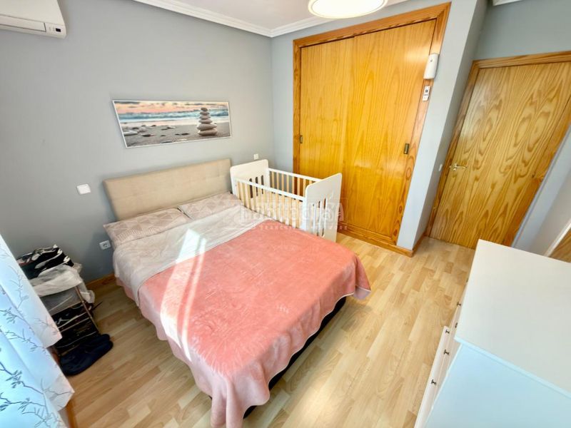 Foto 7991358a-ebf4-4282-bcaa-72c791da737a. Casa aparellada amb calefacció aparcament a Valdeaveruelo