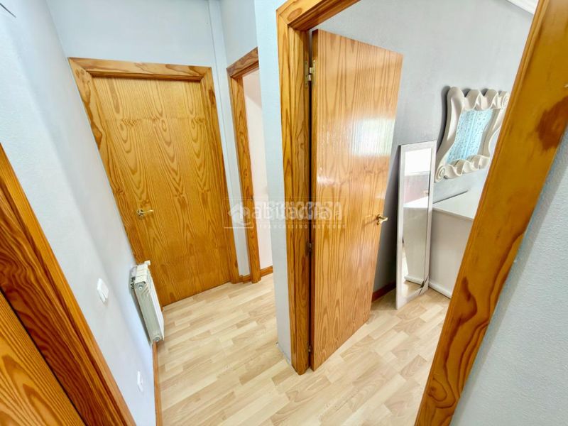 Foto dd90c66e-4804-46ad-b470-9e088dee6220. Casa aparellada amb calefacció aparcament a Valdeaveruelo