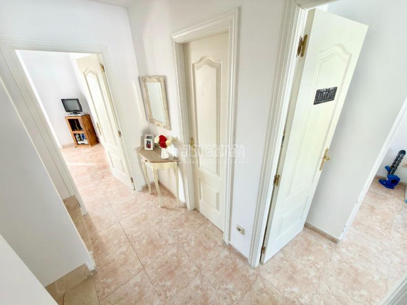 Foto bf41f249-78e4-472c-adf0-82dd0ad1857a. Casa aparellada amb calefacció a Cabanillas del Campo