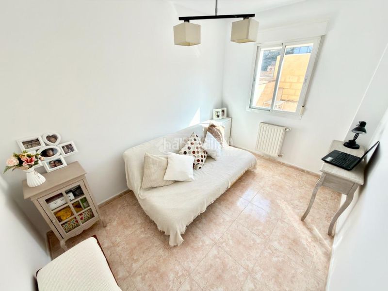 Foto c527fb2a-0c93-4d5f-a32d-f8f242c63328. Casa aparellada amb calefacció a Cabanillas del Campo