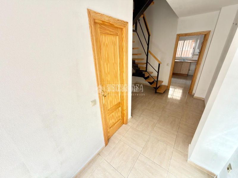 Foto 3b4d6f59-9c7f-43c4-8ea5-faca124e4fb0. Casa aparellada amb calefacció a Valdeaveruelo