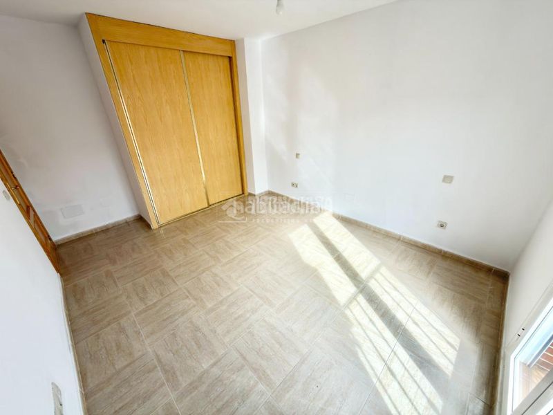 Foto c540d2df-a69b-4a82-9adc-2216da4f7cf0. Casa aparellada amb calefacció a Valdeaveruelo