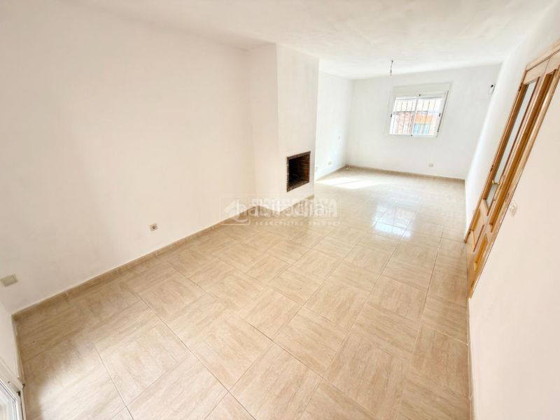 Foto fbb72491-995c-483d-9b3d-ffabde75b065. Casa aparellada amb calefacció a Valdeaveruelo