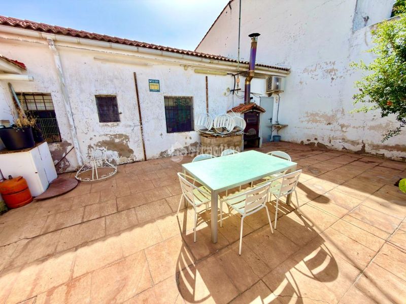 Foto 87591986-8461-40b9-8bf7-2e11a9d1d7d9. Casa amb calefacció a Cabanillas del Campo