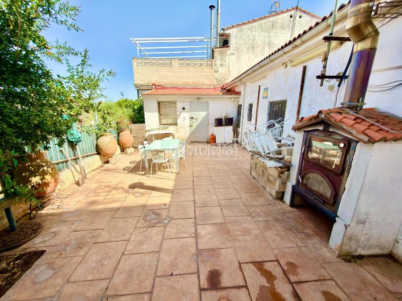 Foto a4467fdc-4753-4585-bc2f-0f586c720515. Casa amb calefacció a Cabanillas del Campo