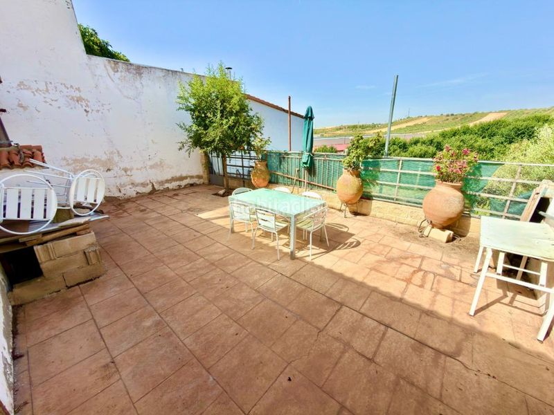 Foto e5b1b4a3-5ee3-4894-8d6c-a90b07448a76. Casa amb calefacció a Cabanillas del Campo