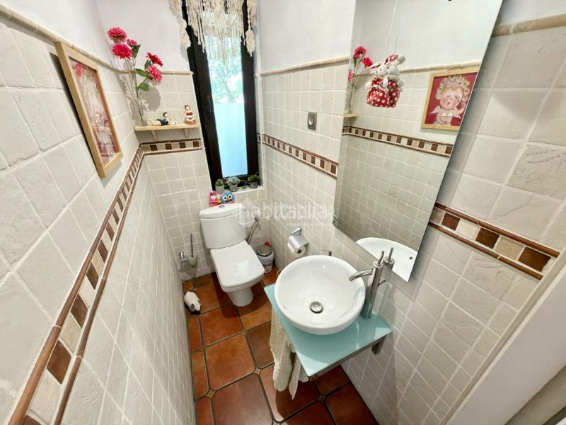 Foto b2e5b2d2-6ae4-497b-8f71-2fa0c8f08f86. Casa amb calefacció aparcament a Valdeaveruelo