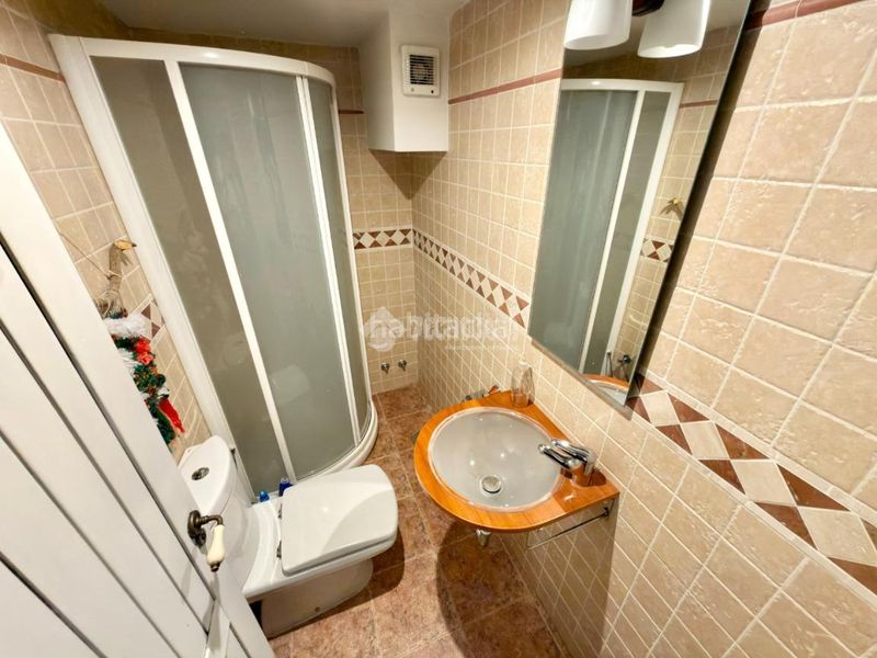 Foto d03fd94e-4977-44fe-b52a-ea8d67009bdd. Casa amb calefacció aparcament a Valdeaveruelo