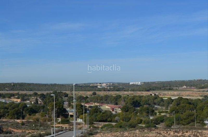 Foto bef6f560-ece8-4838-8118-0f843f4d8fd8. Casa con piscina in Campoamor Orihuela