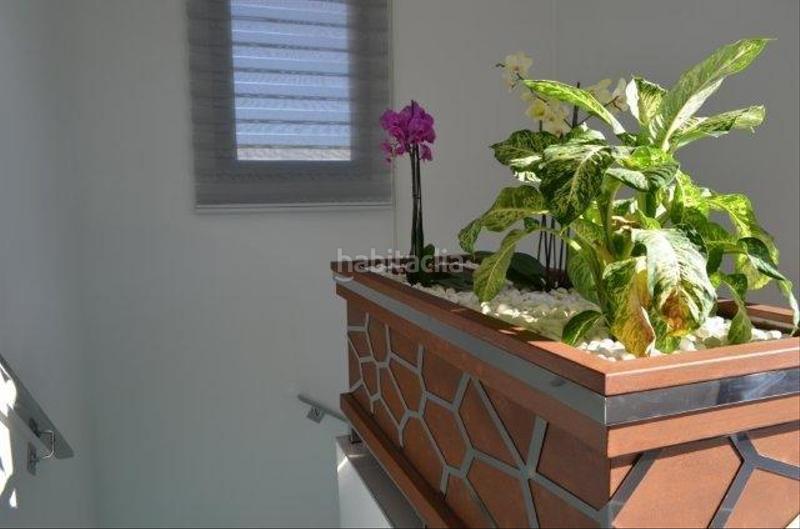 Foto 02e8369d-04f5-47ff-8729-98d82cbbe23f. House with pool in Campoamor Orihuela