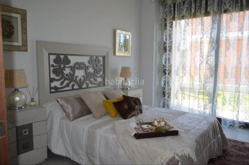 Foto 385d005c-6215-4d8e-b614-542b620e7a5e. House with pool in Campoamor Orihuela