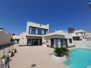 House in San Miguel de Salinas