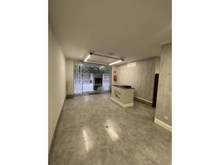 Location Local commercial  Pont de vilomara. Local a peu de carrer