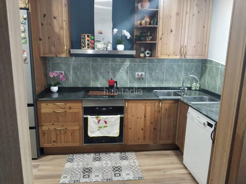 Foto b9b13e0b-c109-41c2-abce-7ede804cbb9e. Reihenhaus mit heizung parking in Font dels Capellans - Sagrada Familia Manresa