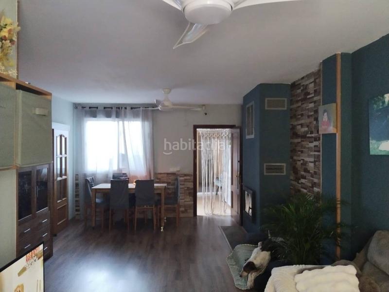 Foto d2f5a836-f35c-4f98-a959-698ea33dd5e1. Reihenhaus mit heizung parking in Font dels Capellans - Sagrada Familia Manresa