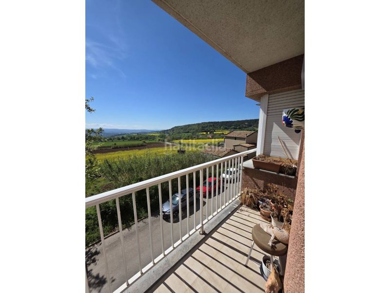 Foto 6d1d18ce-d00f-419b-b1d7-700c714d2855. Piso venda de pis de 4 habitacions a en Berga