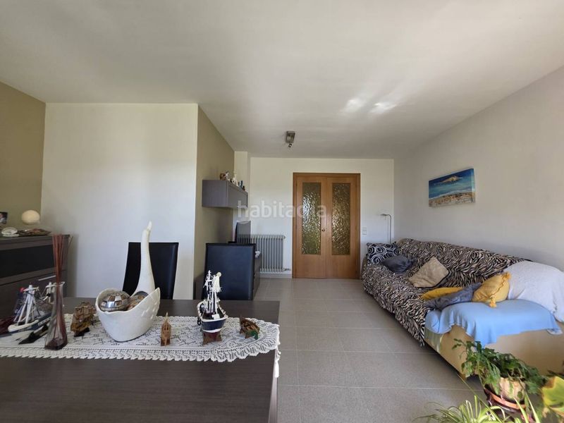 Foto 85e01b59-cab8-4275-828f-7f2c57a991aa. Piso venda de pis de 4 habitacions a en Berga