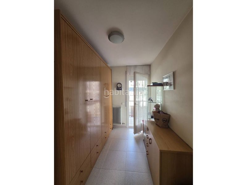 Foto 8a6810ea-5d2b-4d63-a108-442b87b353c0. Piso venda de pis de 4 habitacions a en Berga