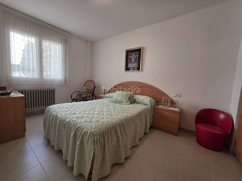 Foto f63acf4f-d687-4f82-b188-dbdeaa6f1593. Piso venda de pis de 4 habitacions a en Berga