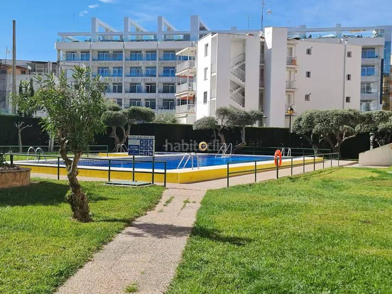 Foto e1fdc976-6d33-4abc-a9ca-0603c8d9d6c7. Apartament amb piscina a Covamar Salou