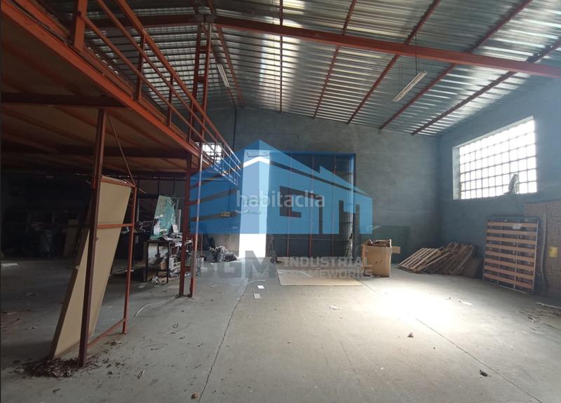 Foto 01d8690e-d8b5-4cd3-b370-a708a518f916. Miete fabrikhalle in Parroquias Rurales Pontevedra