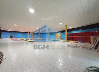 Lloguer Nau industrial a Parroquias Rurales. Nave comercial con parcela en pontevedra