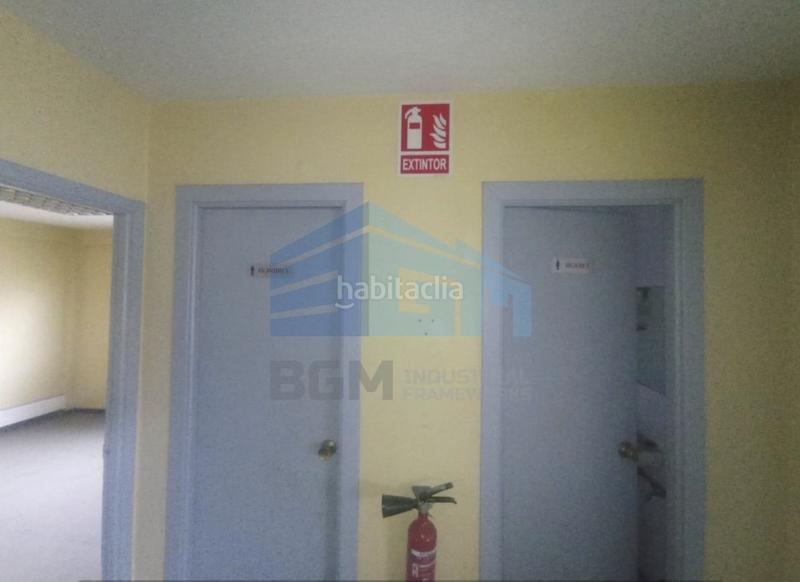 Foto a77e7b78-cd0f-402a-b105-9f2a14a27356. Miete fabrikhalle in Navia Vigo