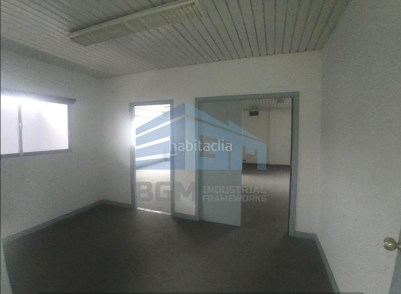 Foto ad636e1d-68d5-49e4-8124-5217001b032e. Miete fabrikhalle in Navia Vigo