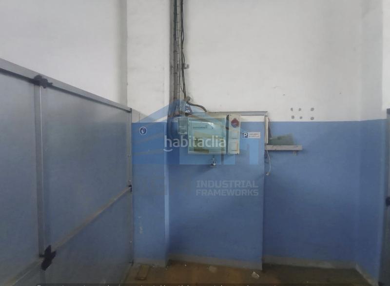 Foto e7e70828-0d7e-4493-8c54-97153393ca14. Miete fabrikhalle in Navia Vigo