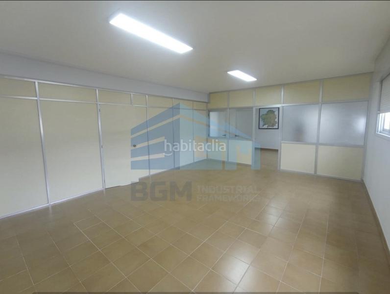 Foto 07ef4ced-2f6b-413d-ab61-f086c1fe9c2c. Location bureau dans Vioño Coruña (A)