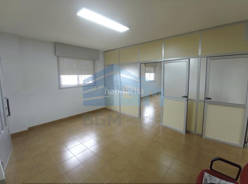Foto 5a7fbb7a-c7ce-46c2-a405-2b552bd0d400. Miete büro in Vioño Coruña (A)