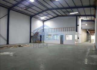 Miete Fabrikhalle in Campus Norte - San Caetano. Nave en alquiler en santiago de compostela