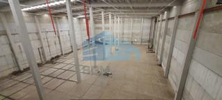 Rent Industrial building in Mos. Nave con muelles y parcela en vigo
