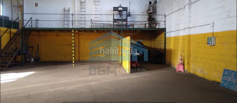 Foto d1d0c4d9-5484-4adc-8fce-a5759dcd62e6. Rent industrial building in Parroquias Rurales Pontevedra