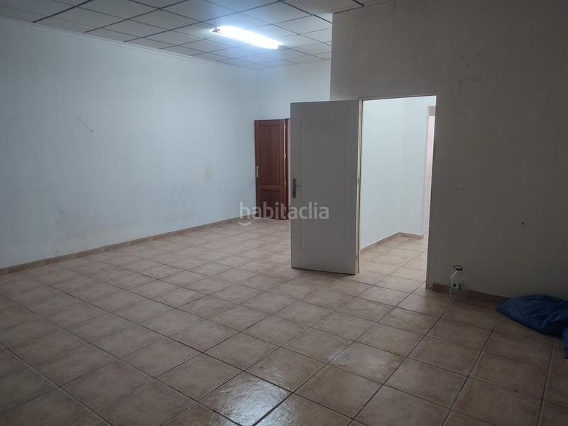 Foto 1b8d5787-8382-4624-9d1e-999859295a12. Affitto locale commerciale in Centro Puertollano