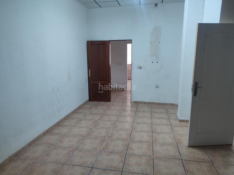 Foto 1aab3a82-851b-43c0-b756-88569d6f86fd. Lloguer local comercial a Centro Puertollano