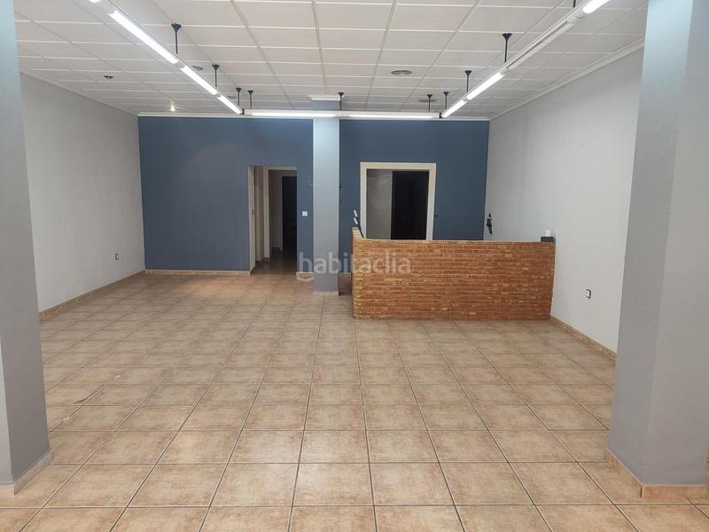 Foto 6373ecd9-3e81-40d2-828c-6f71fdd1722d. Lloguer local comercial a Centro Puertollano