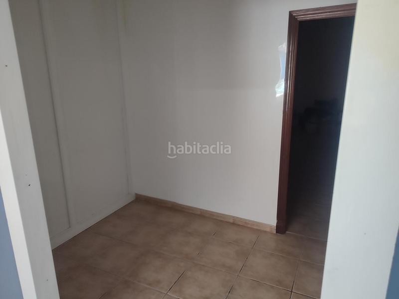 Foto 6883c44f-ebfe-4e27-b76d-cc14488e45f7. Lloguer local comercial a Centro Puertollano