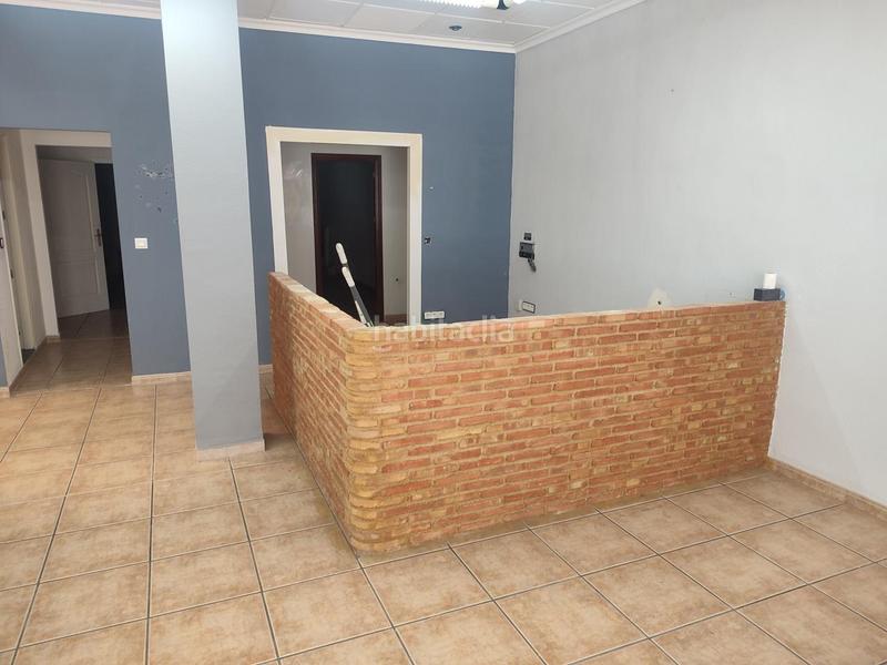 Foto b6b8337c-cd31-4f23-9dbb-c2773fe3fd38. Lloguer local comercial a Centro Puertollano