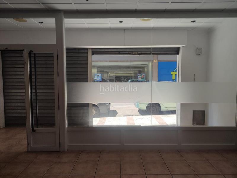 Foto f5b5d830-66d6-4c12-92c2-d4ed5e22f1cd. Location local commercial dans Centro Puertollano