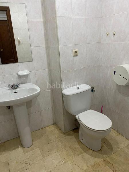 Foto eb57215f-3162-4c05-9436-19f878907924. Alquiler local comercial alquiler espectacular local centrico en Puertollano