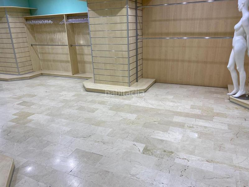 Foto 72dabd67-9c3c-4f7e-994e-bcc216ecaa46. Lloguer local comercial a Centro Puertollano