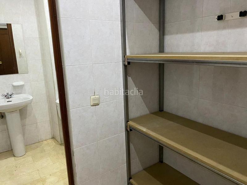 Foto d7b03c38-a4f6-45d1-9687-61ca76a60d05. Miete geschäftsraum in Centro Puertollano