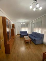 Appartement  Ciudad real pol n. Piso con cochera zona estación de autobuses