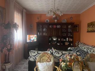 Casa  Aprisco. Espaciosa casa de planta única