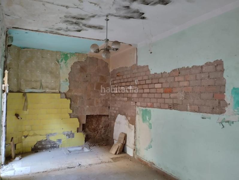 Foto b1965373-74d4-43d7-8e7f-23786c350799. House in Centro Puertollano