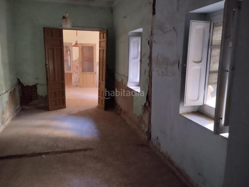 Foto f3aa0b54-23aa-49ca-8c1a-e05c049f0038. House in Centro Puertollano