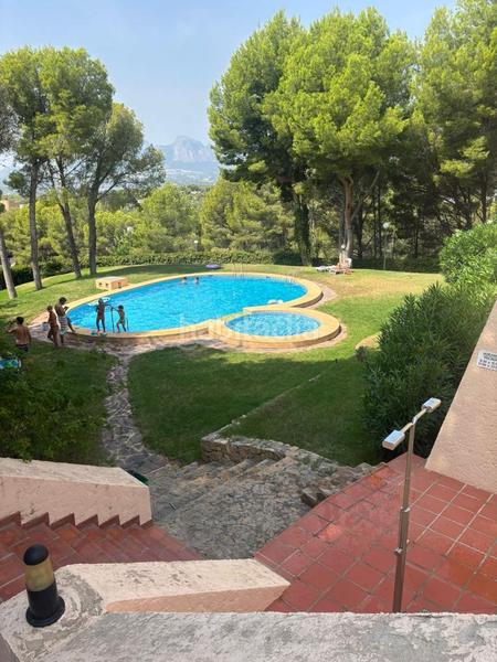 Foto 5e195f77-e95e-4097-88e1-2f1f4cbf8a6e. Etagenwohnung in azul 2 in Altea la vella Altea