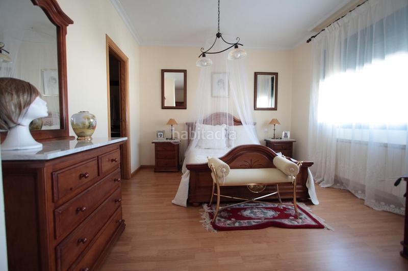 Foto f02e83f0-6231-42c9-84be-87f474cac7c2. House in Argamasilla de Calatrava